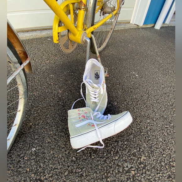 Trade for 8.5 or Selling 😄 - Picture 3 of 6